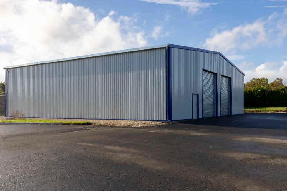 reportage industriel sur un batiment a beville le comte